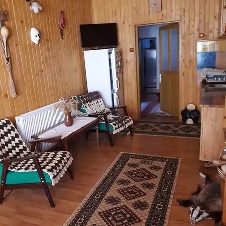 Casa Fetic ホームステイ *
